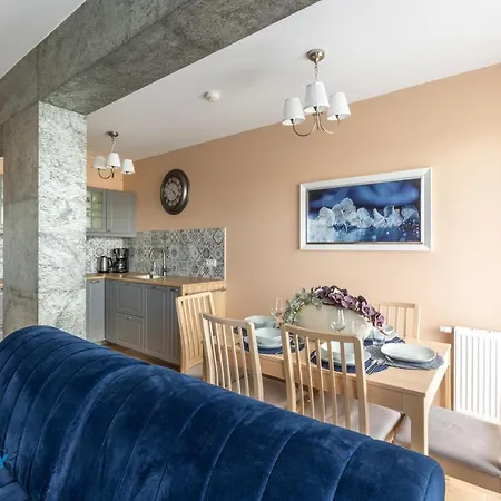 Bluesky - Karkonoska 13, Z Widokiem Na Gory, Blisko Szlakow I Wyciagow, W Zielonej Okolicy Apartmán