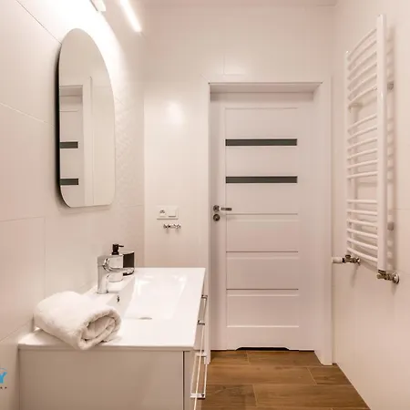 Appartement Bluesky - Karkonoska, Balkon, Widok Na Gory, Blisko Swiatyni Wang, Arena I Szlakow Na Sniezke, Spokojna Okolica *