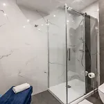 Apartamento Apartamenty BlueSky - Karkonoska 13, z widokiem na góry, blisko szlaków i wyciągów, w zielonej okolicy *