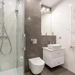 Apartamenty BlueSky - Karkonoska 13, z widokiem na góry, blisko szlaków i wyciągów, w zielonej okolicy Apartamento