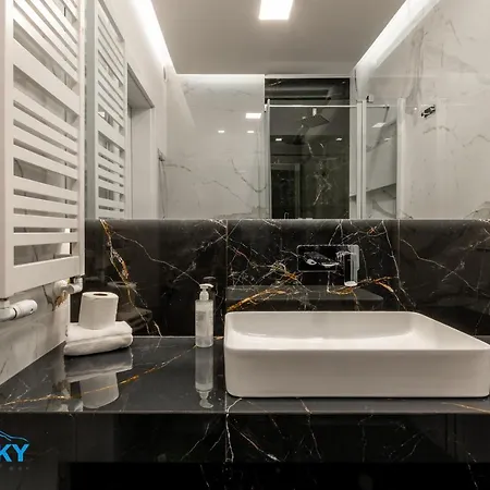 아파트 Bluesky - Karkonoska 13, Z Widokiem Na Gory, Blisko Szlakow I Wyciagow, W Zielonej Okolicy 카르파츠